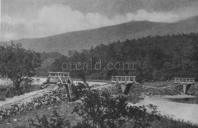 A BRIDGE AT THIRLMERE IN THE LAKE DISTRICT THAT IS HALF A DAM A BRIDGE AT THIRLMERE IN THE LAKE DISTRICT THAT IS HALF A DAM