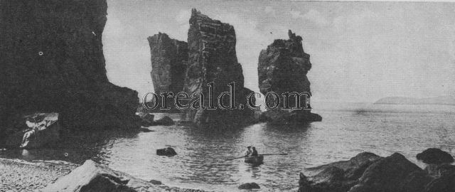 THE AUTELETS OF SARK, GIANT ROCKS ON THE ISLAND'S WESTERN SEABOARD THE AUTELETS OF SARK, GIANT ROCKS ON THE ISLAND'S WESTERN SEABOARD