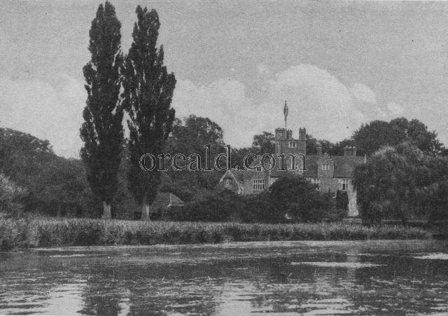 THE REMORSEFUL SPIRIT OF LADY ELIZABETH HOBY AT BISHAM ABBEY IN BERKSHIRE THE REMORSEFUL SPIRIT OF LADY ELIZABETH HOBY AT BISHAM ABBEY IN BERKSHIRE