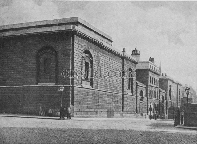 OLD NEWGATE PRISON, ON THE SITE OF THE NEW OLD BAILEY: A PLACE OF BARBAROUS PUNISHMENTS OLD NEWGATE PRISON, ON THE SITE OF THE NEW OLD BAILEY: A PLACE OF BARBAROUS PUNISHMENTS