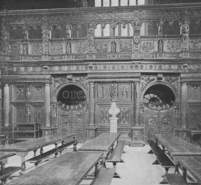 MIDDLE TEMPLE HALL, WHERE SHAKESPEARE HIMSELF ACTED MIDDLE TEMPLE HALL, WHERE SHAKESPEARE HIMSELF ACTED