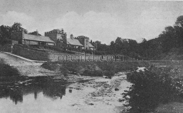 COLDSTREAM, JUST ACROSS THE TWEED, ONCE A GOAL FOR ELOPING COUPLES COLDSTREAM, JUST ACROSS THE TWEED, ONCE A GOAL FOR ELOPING COUPLES