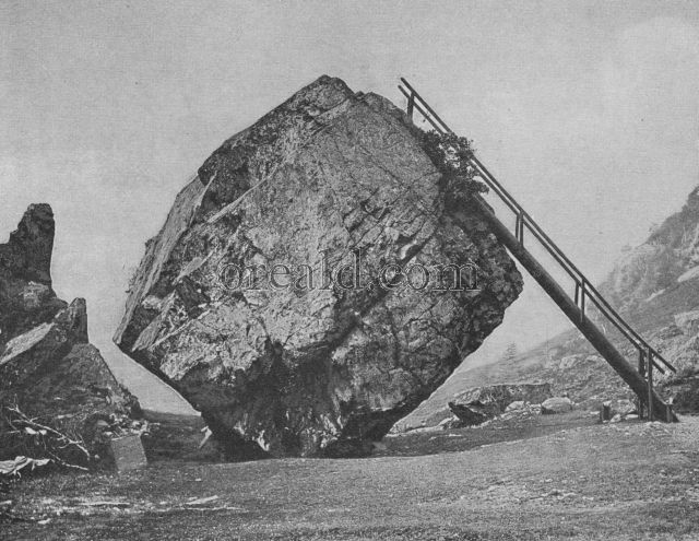 THE REMARKABLE BOWDEN STONE IN BORROWDALE THE REMARKABLE BOWDEN STONE IN BORROWDALE