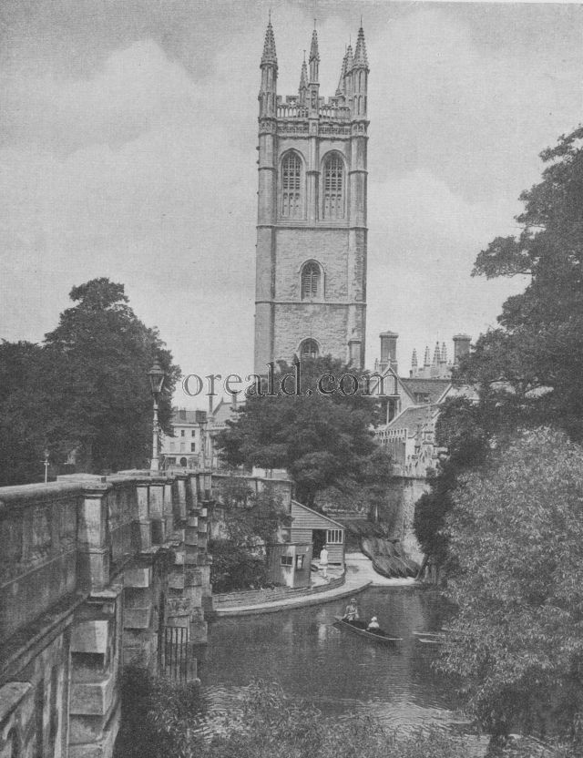 MAGDALEN TOWER, WHERE CHORISTERS SING ON MAY MORNING MAGDALEN TOWER, WHERE CHORISTERS SING ON MAY MORNING