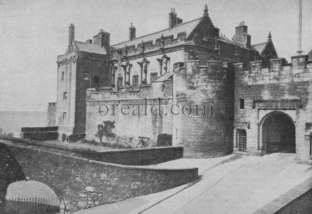 THE PALACE AT STIRLING, HOME OF SCOTTISH ROYALTY THE PALACE AT STIRLING, HOME OF SCOTTISH ROYALTY