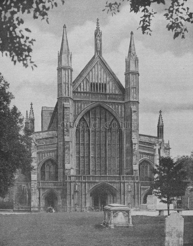 WINCHESTER'S GREAT CATHEDRAL OF THE HOLY AND INDIVISIBLE TRINITY WINCHESTER'S GREAT CATHEDRAL OF THE HOLY AND INDIVISIBLE TRINITY