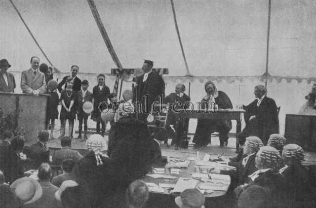 MATRIMONY ON TRIAL FOR A FLITCH OF BACON: ANNUAL CEREMONY AT DUNMOW MATRIMONY ON TRIAL FOR A FLITCH OF BACON: ANNUAL CEREMONY AT DUNMOW
