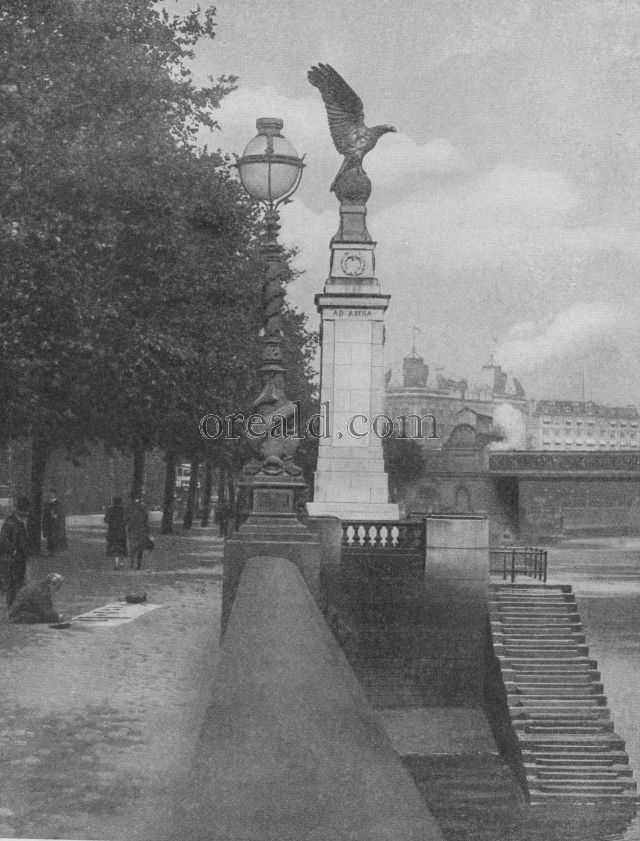 Ad Astra: Royal Air Force Memorial, Victoria Embankment Ad Astra: Royal Air Force Memorial, Victoria Embankment