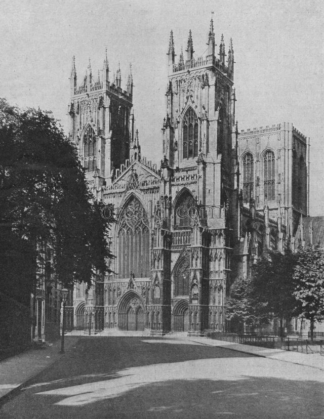 GLORIOUS YORK MINSTER, A TREASURE-HOUSE OF STAINED GLASS GLORIOUS YORK MINSTER, A TREASURE-HOUSE OF STAINED GLASS